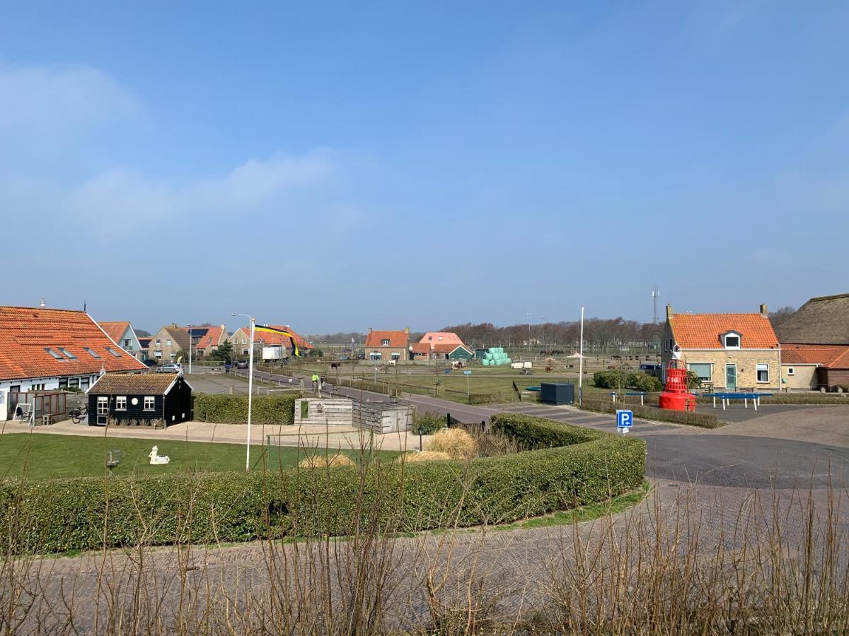 Onder De Pannen Villa Hollum  Exterior photo